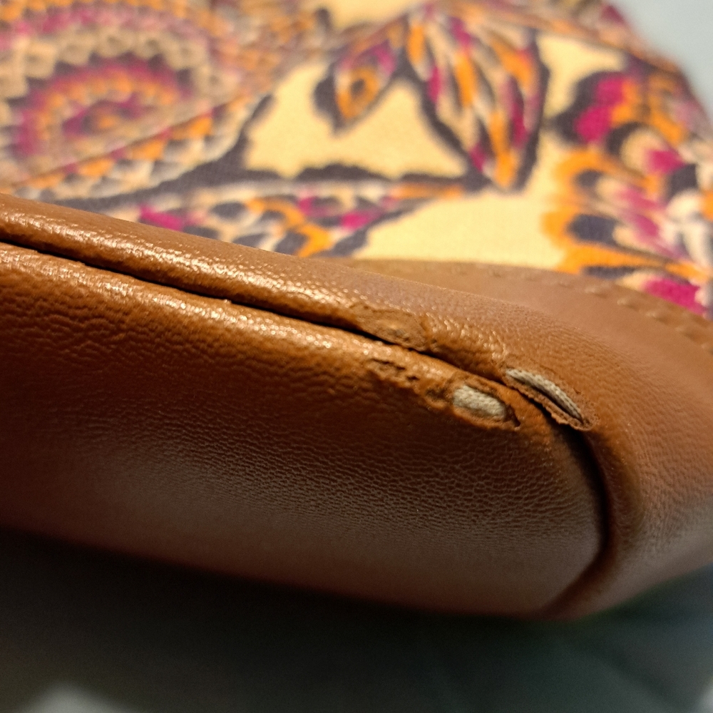 Relic Handbag - Picture 13 of 15